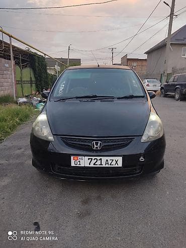 Honda Fit: 2002 г., 1.5 л, Автомат, Бензин, Хэтчбэк at lalafo.kg Honda Fit: 2002 г., 1.5 л, Автомат, Бензин, Хэтчбэк