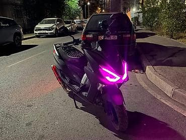 з макс скутер: Продается макси скутер.🤩🤩 в черно матовой рацветке 😍😍 авто завод и — 4