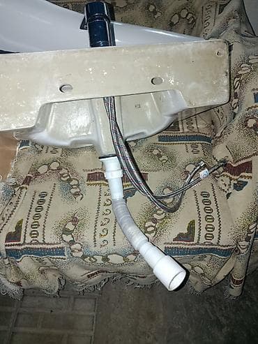 умывалник: Раковина для ванной, Особенности: Глянцевое, Угловая форма, Материал: Керамика — 10