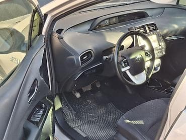 приус плагин: Toyota Prius: 2019 г., 1.8 л, Автомат, Гибрид, Седан — 7