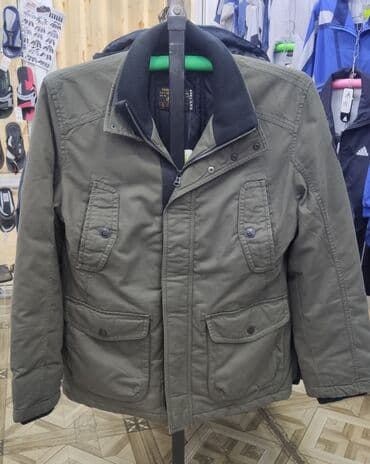 Куртки: Куртка S'Oliver

Размеры от 46 до 58

Оригинал — 1