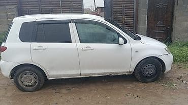 приборная панель матиз: Mazda Verisa: 2003 г., 1.3 л, Автомат, Бензин, Хэтчбэк — 2