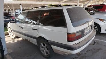 полировщик авто: Volkswagen Passat Variant: 1990 г., Механика, Бензин, Фургон — 2