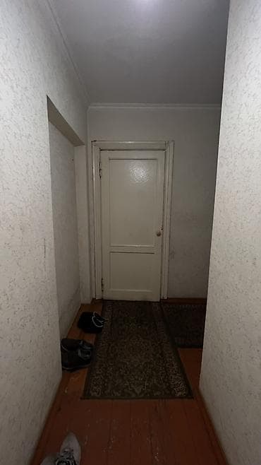 продаю павильон без места: 3 комнаты, 60 м², Индивидуалка, 3 этаж, Старый ремонт — 4