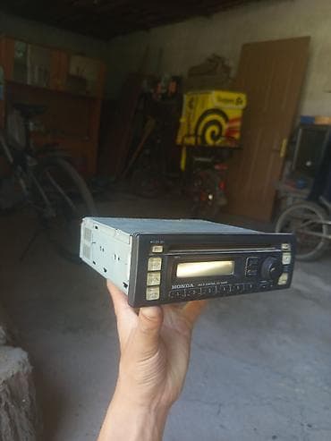 Штатная автомагнитола Honda — Multi Control CD Tuner СРОЧНО СРОЧНО — 2