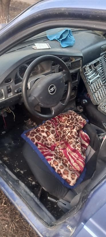 унаа сатуу: ВАЗ (ЛАДА) 2107: 2012 г., Механика, Бензин, Универсал — 9