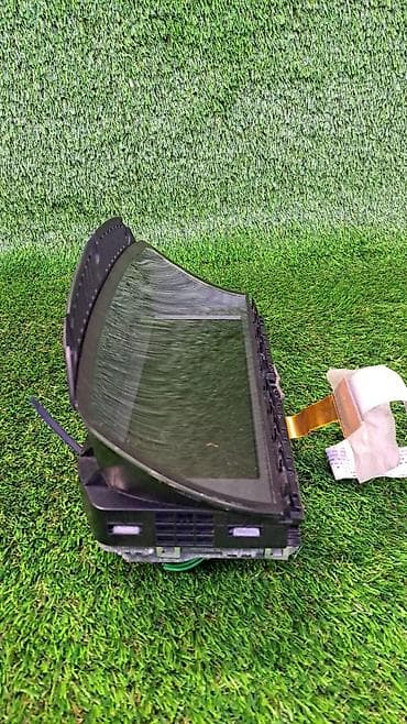 e65: Бортовой монитор большой для BMW E65 Номер 65.82-6 933 -165 Состояние — 3