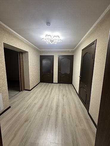Үйлөрдү сатуу: Продаю 2 этажный мансардный дом, 2 этаж не достройенный, Участок — 10