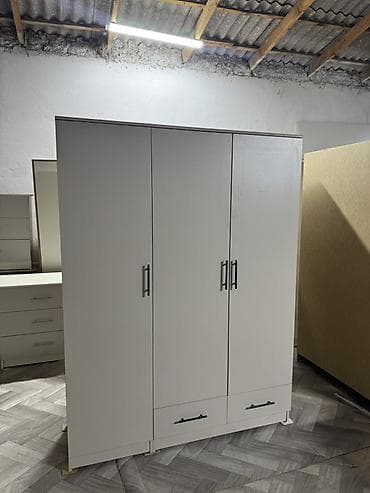 старинный шкаф для одежды: Шифоньер, шкаф для одежды, Новый, Прямой, ЛДСП — 3