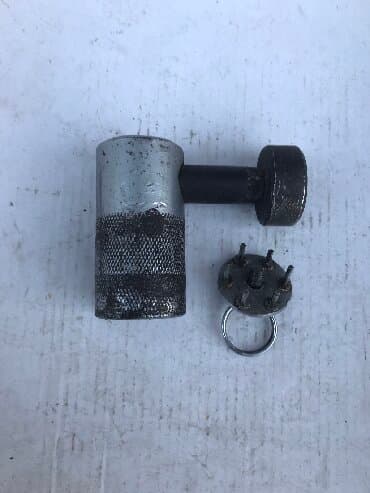 кассавый ящик: Продаю навесные замки -4 шт.
Цена 1500 сом за 1 шт — 2