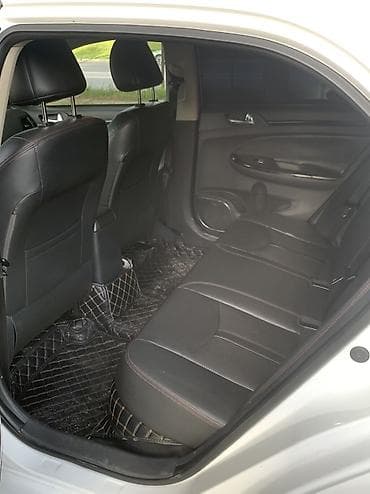 byd leopard 3: BYD E5: 2019 г., Седан — 4