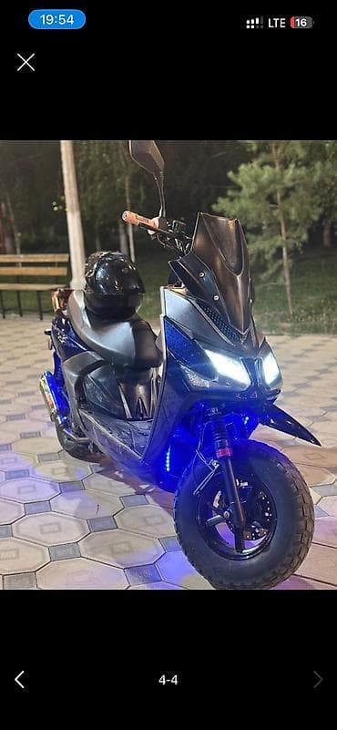 Макси-скутер Yamaha, 180 куб. см, Бензин, Колдонулган