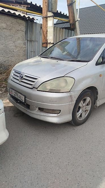 Унаа: Toyota Ipsum: 2003 г., 2.4 л, Автомат, Бензин, Вэн/Минивэн — 2