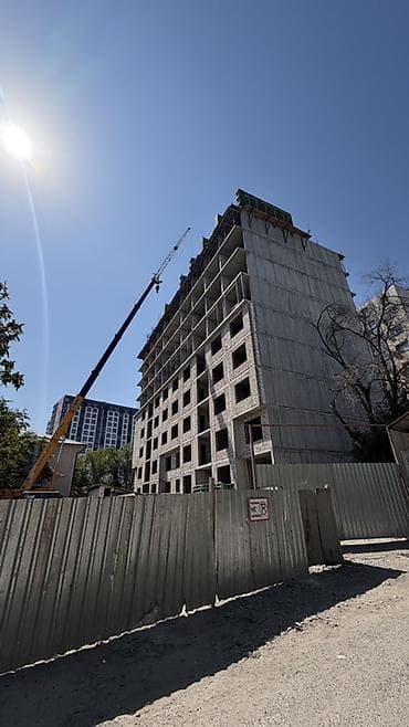 Строится, 2 комнаты, 65 м²