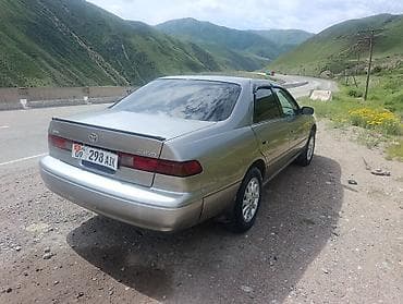 highlander 2012: Toyota Camry: 1997 г., 2.2 л, Автомат, Бензин, Седан — 2