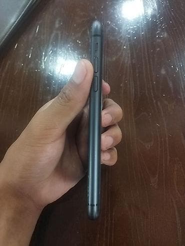 айфн 11: IPhone 11, Б/у, 128 ГБ, Черный, Зарядное устройство, Чехол, 100 % — 9