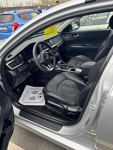 rav4 2001: Kia K5: 2020 г., Седан — 7