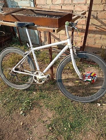 Велосипед шоссейный
б/у 
состояние отличное
10000