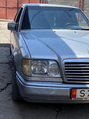 мерс 124 продаю: Mercedes-Benz W124: 1994 г., 2.8 л, Механика, Бензин, Седан — 3