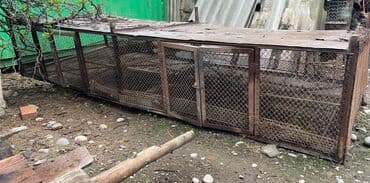продажа щенков немецкой овчарки с документами в бишкеке: Продаю железную клетку, пол из высечки, бока сетка, можно разделить на — 2