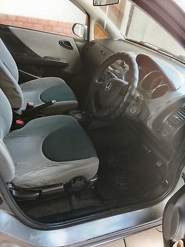 кочкор авто: Honda Fit: 2003 г., 1.3 л, Автомат, Бензин, Хетчбек — 4