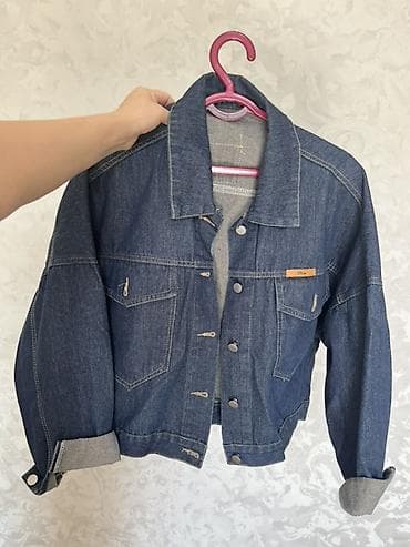 куртка h m: Джинсовая куртка (укороченный крой) - Цвет: классический синий деним — 2