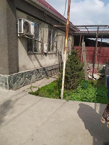 Продаем дом по ул. Алма-Атинская/Школьная (Аламудун), в доме 5 комнат lalafo.kg да Продаем дом по ул. Алма-Атинская/Школьная (Аламудун), в доме 5 комнат