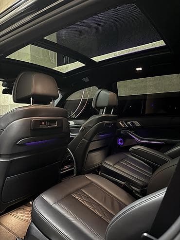 honda vezel: BMW X7: 2020 г., 4.4 л, Автомат, Бензин, Внедорожник — 7