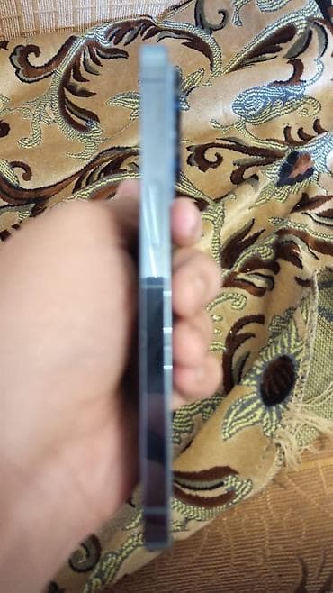 IPhone 13 Pro, Б/у, 128 ГБ, Голубой, Чехол, 95 % — 1