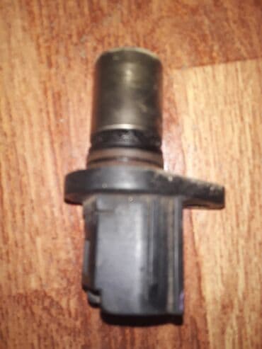 сколько стоят электронные часы: Toyota Estima датчик коленвала, Тойота Эстима датчик коленвала — 2