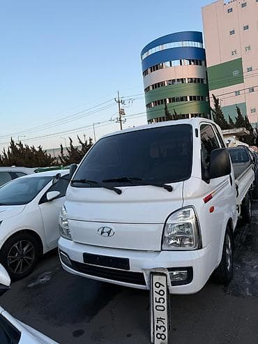 kia rio 5: Легкий грузовик, Hyundai, Стандарт — 8