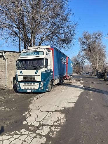 автовозный полуприцеп: Тягач, Volvo, Тентованный — 4