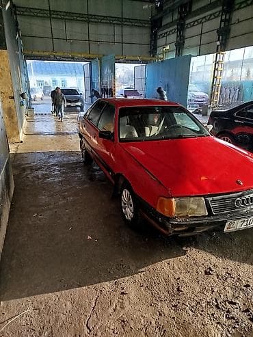 авто цены: Audi 100: 1989 г., 1.8 л, Механика, Седан — 4