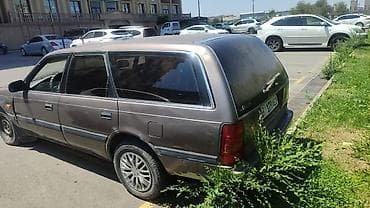 626: Mazda 626: 1989 г., 2 л, Механика, Бензин, Универсал — 1