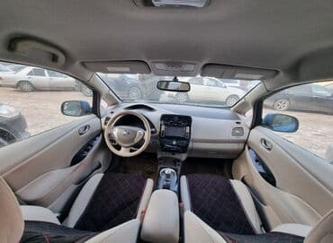 акмулятор авто: Nissan Leaf: 2012 г., Автомат, Электромобиль, Хэтчбэк — 4