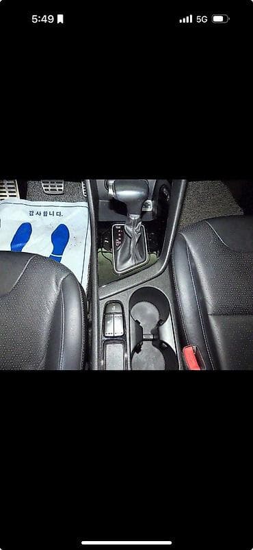 124 e500: Kia Niro: 2018 г., 1.6 л, Робот, Гибрид, Кроссовер — 10