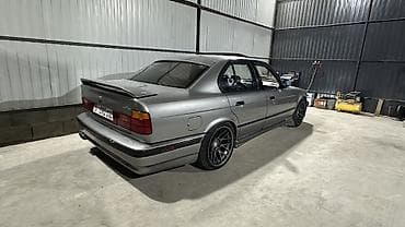 5series: BMW 5 series: 1989 г., 2.5 л, Механика, Бензин, Седан — 3