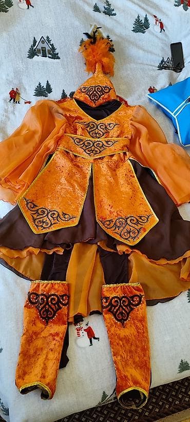 Личные вещи: Продается очень красивый танцевальный костюм в отличном состоянии — 1