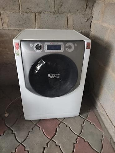 Стиральная машина Hotpoint Ariston Aqualtis (фронтальная