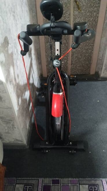 велотренажор бу: Продаю Велотренажёр спин байк. Состояние - Отличное! Грузоподъёмность — 5