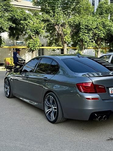 camry 2010: BMW 5 series: 2010 г., 3.5 л, Автомат, Бензин, Седан — 8