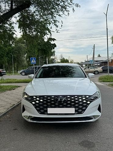 интересует: Hyundai Grandeur: 2021 г., 3 л, Автомат, Газ, Седан — 3