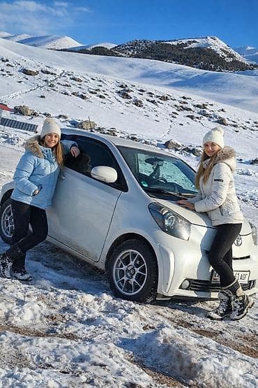 e34 520: Toyota iQ: 2009 г., 1.4 л, Ручные, Бензин, Хэтчбэк — 10