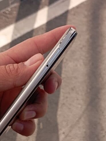 оборудование для ремонта телефона: Tecno Pova 3, Колдонулган, 128 ГБ, түсү - Алтын, 2 SIM — 4