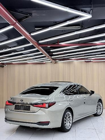 цена жигули: Lexus ES: 2019 г., 2.5 л, Автомат, Гибрид, Седан — 3