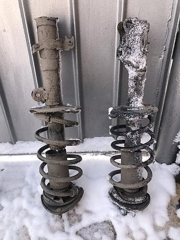 амортизаторы на форестер: Комплект амортизаторов Honda 2008 г., Б/у — 5