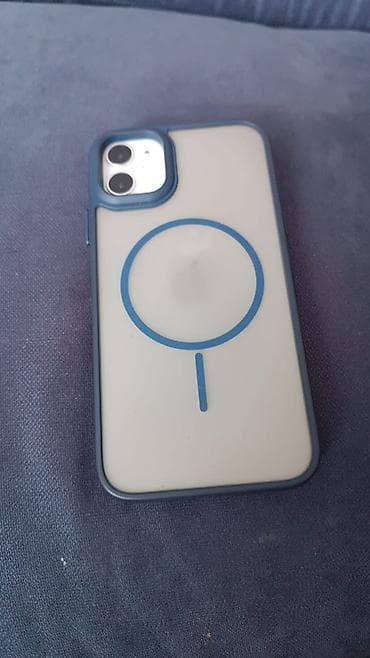 айфон 121: IPhone 11, Ак, Каптама — 3