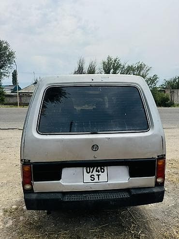 Транспорт ижарасы: Пассажирский микроавтобус (серебристый), длинная база, задняя — 3