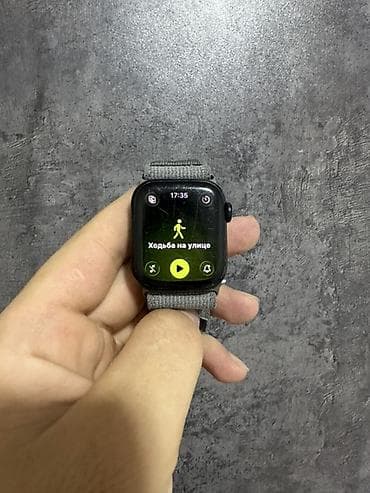 Apple Watch: Apple Watch 8 series 42mm Состояние аккумулятора 98% Цвет Midnight — 2