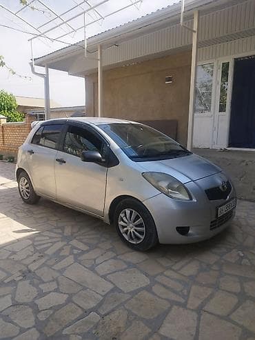 тойота приус с: Toyota Yaris: 2007 г., 1.3 л, Механика, Бензин, Хэтчбэк — 3